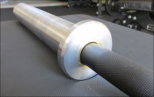 The Vulcan Curl Bar is a bushing-based bar with one additional bearing per sleeve